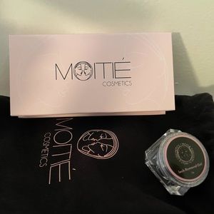 Moitie Cosmetic Lashes